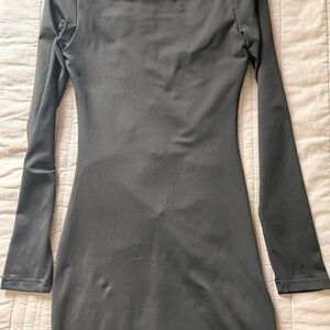 Commense Black Long-Sleeve Bodycon Dress